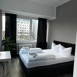 Ootel.com 3*, Berlín Německo